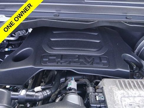 Used 2022 RAM 1500 Big Horn AWD/4WD image 39