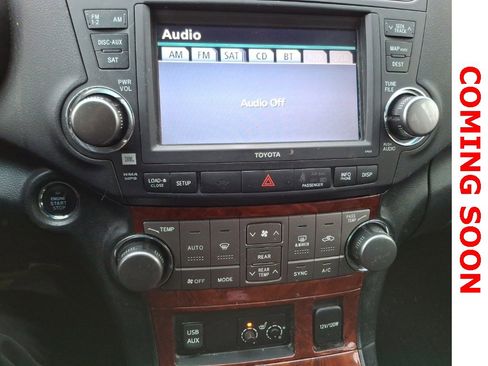 Used 2012 Toyota Highlander Limited image 12