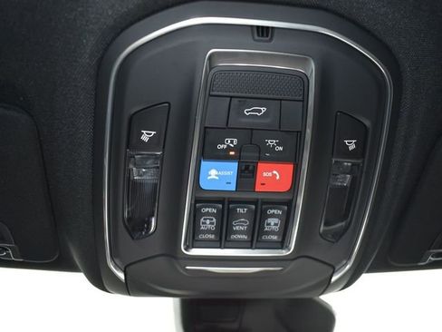 New 2026 Jeep Grand Cherokee Limited AWD/4WD image 30