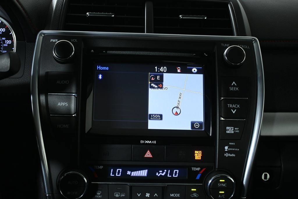 Used 2016 Toyota Camry XSE w/ Moonroof Package FWD image 21