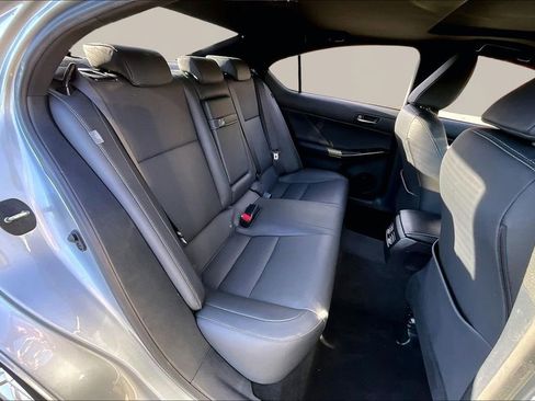 Used 2023 Lexus IS 300 w/ Comfort Package image 19