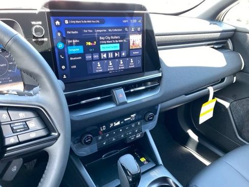 New 2026 Subaru Outback Premium AWD/4WD image 16