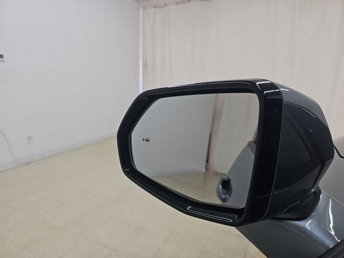 Used 2024 Chevrolet Blazer LT w/ Convenience Package image 8