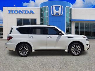 Used 2024 Nissan Armada SL w/ Midnight Edition Package RWD video 2