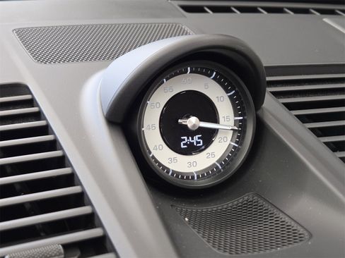 Used 2026 Porsche 911 Carrera 4 GTS image 17