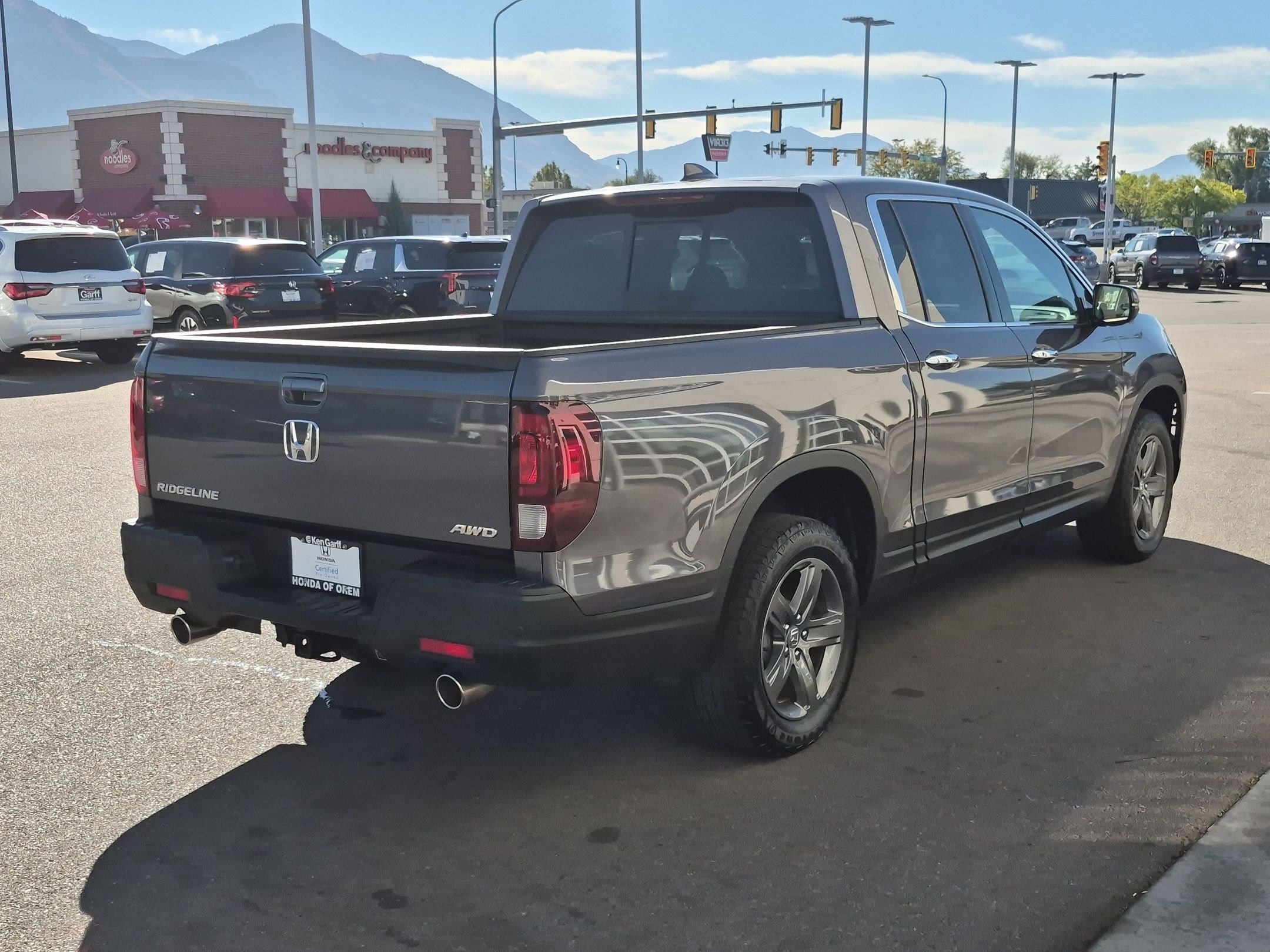 Used 2023 Honda Ridgeline RTL-E image 3
