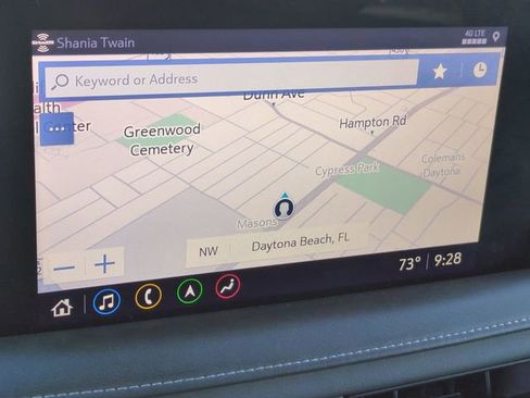 Used 2021 GMC Yukon SLT w/ SLT Premium Package image 22