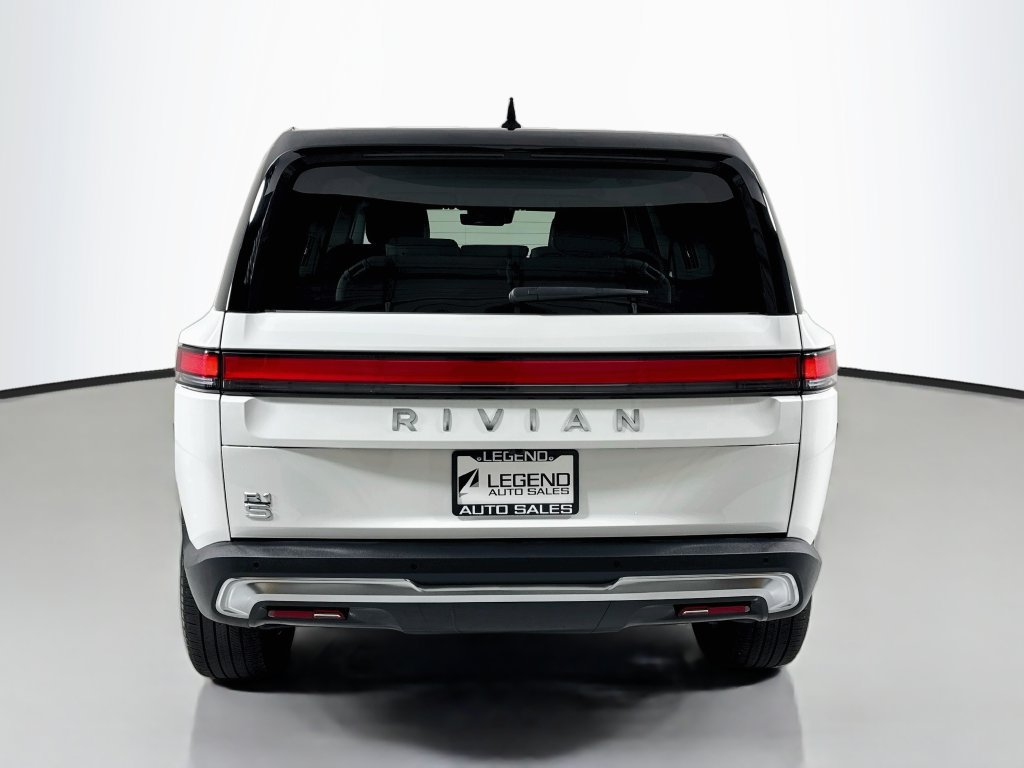 Used 2025 Rivian R1S Adventure Dual AWD/4WD image 7