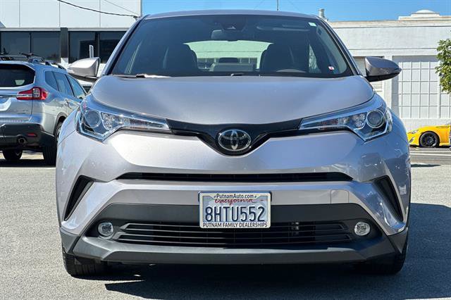 Used 2019 Toyota C-HR Limited FWD image 8