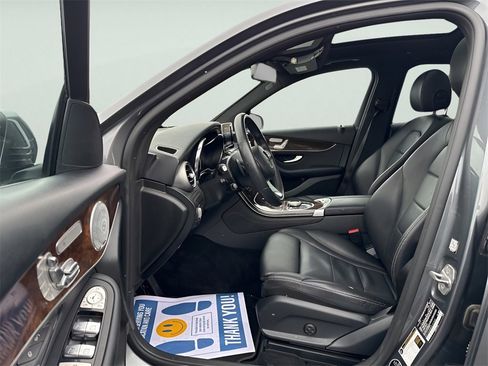 Used 2018 Mercedes-Benz GLC 300 GLC 300 image 19
