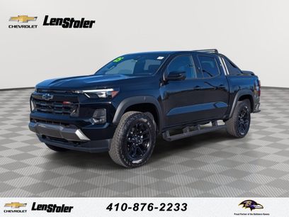 Used 2025 Chevrolet Colorado Z71 w/ Midnight Edition