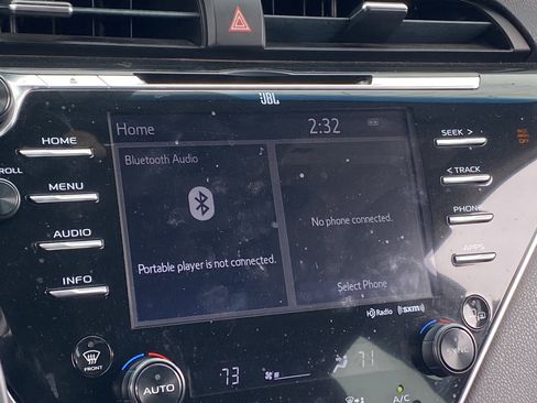 Used 2018 Toyota Camry XSE w/ Audio Package FWD image 6
