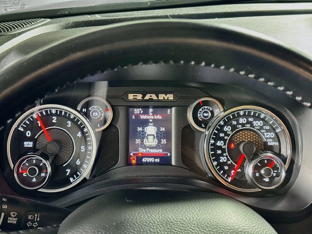 Used 2021 RAM 1500 Big Horn AWD/4WD image 14