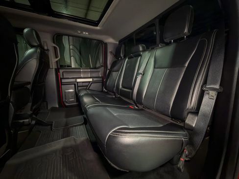 Used 2020 Ford F350 Lariat AWD/4WD image 9