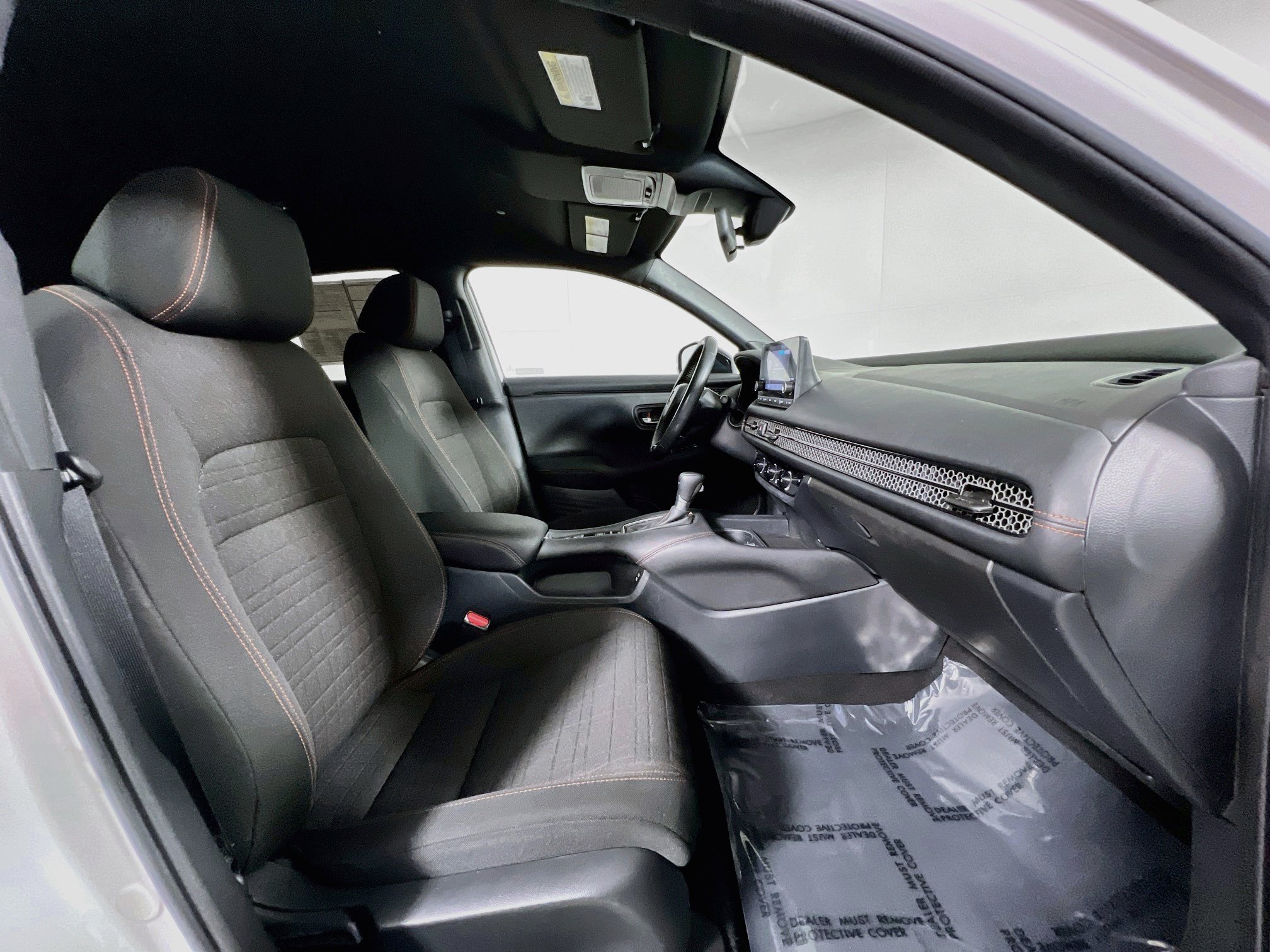 Used 2024 Honda HR-V Sport image 31