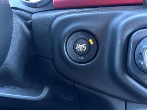 Certified 2021 Jeep Wrangler Unlimited Rubicon w/ Xtreme Recon 35" Tire Package image 27