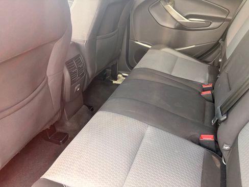 Used 2017 Ford Escape SE FWD image 14