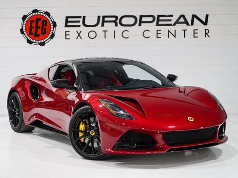 Used 2024 Lotus Emira First Edition RWD image 1