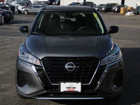 Certified 2025 Nissan Kicks Play S FWD image 8