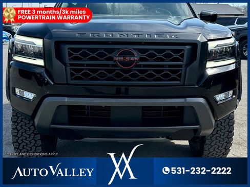 Used 2024 Nissan Frontier PRO-4X w/ Technology Package image 11
