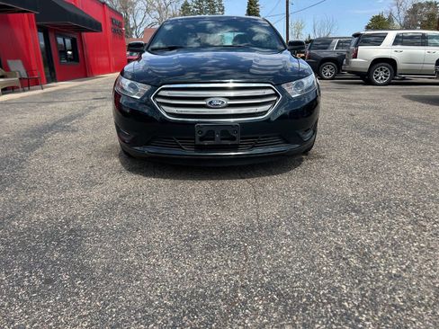 Used 2014 Ford Taurus SEL FWD image 25