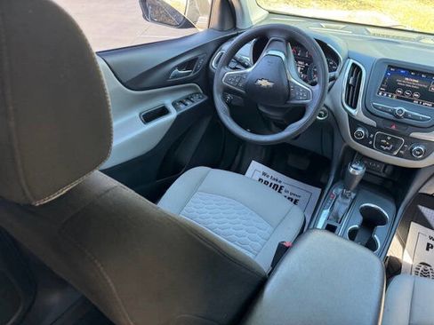 Used 2020 Chevrolet Equinox LS w/ LS Convenience Package image 25