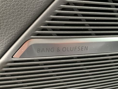 New 2026 Audi Q8 Premium Plus image 11