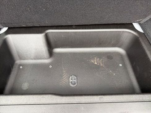 Used 2022 Jeep Wrangler Unlimited Sahara w/ LED Lighting Group image 11