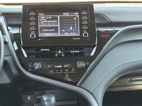 Used 2023 Toyota Camry SE image 32