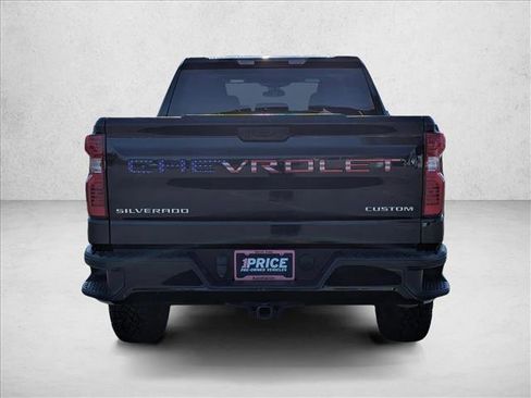 Used 2022 Chevrolet Silverado 1500 Custom Trail Boss image 6
