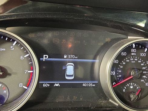 Certified 2023 Kia Carnival EX image 19