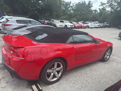 Used 2014 Chevrolet Camaro LT RWD image 3
