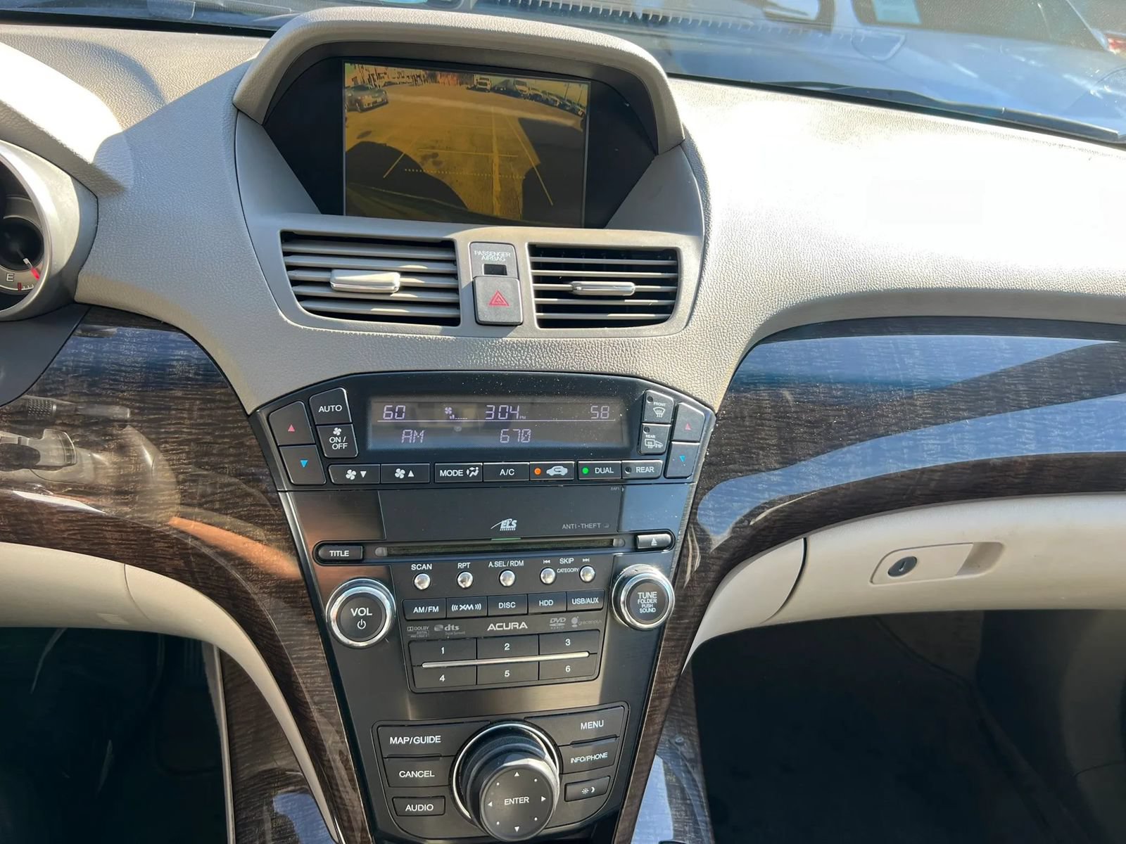 Used 2010 Acura MDX w/ Technology Package AWD/4WD image 19