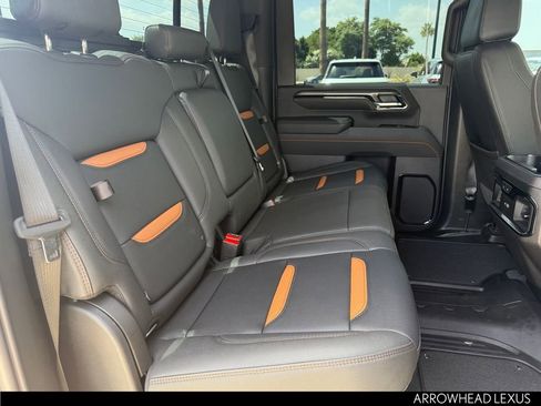 Used 2026 GMC Sierra 2500 AT4 w/ AT4 Premium Plus Package AWD/4WD image 27