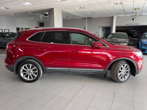 Used 2015 Lincoln MKC FWD w/ Equipment Group 101A Select image 10