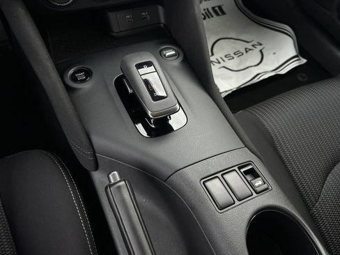 Used 2024 Nissan Z Sport w/ Floor Mat Package RWD image 18