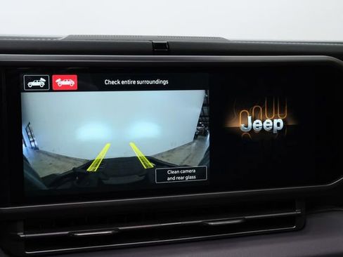 Used 2025 Jeep Wrangler Unlimited Rubicon 392 image 62