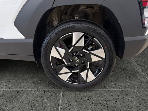 New 2025 Hyundai Kona SEL image 8