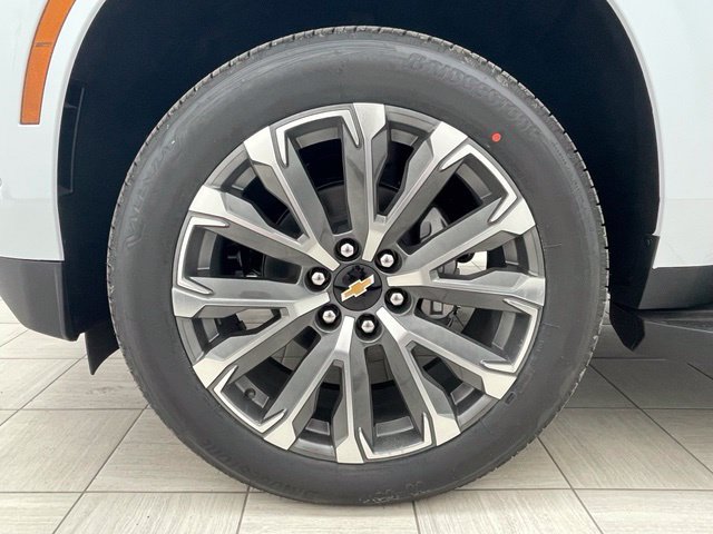 New 2026 Chevrolet Tahoe High Country w/ Sun And Tow Package AWD/4WD image 12