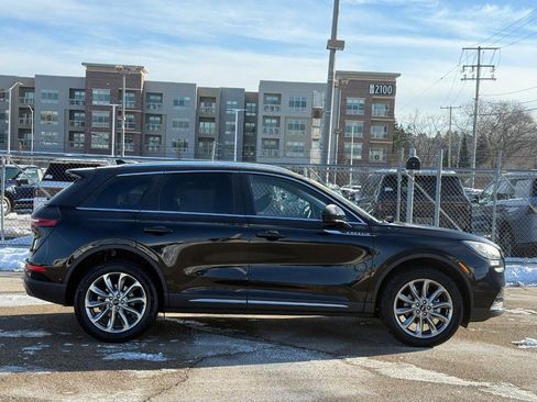 Certified 2022 Lincoln Corsair AWD w/ Premium Package image 2