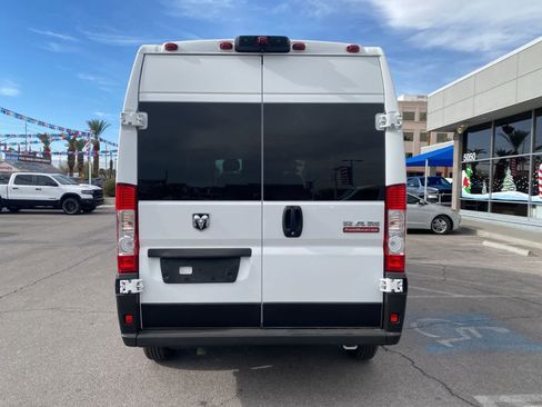 Used 2022 RAM ProMaster 2500 image 7