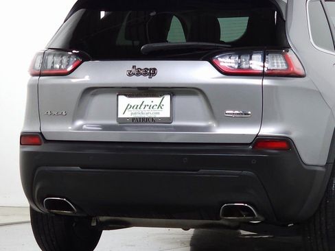 Used 2021 Jeep Cherokee Latitude Lux w/ Sun & Sound Group image 11