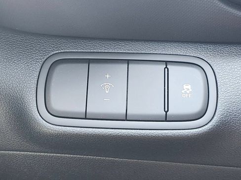 New 2026 Hyundai Venue SE FWD image 23