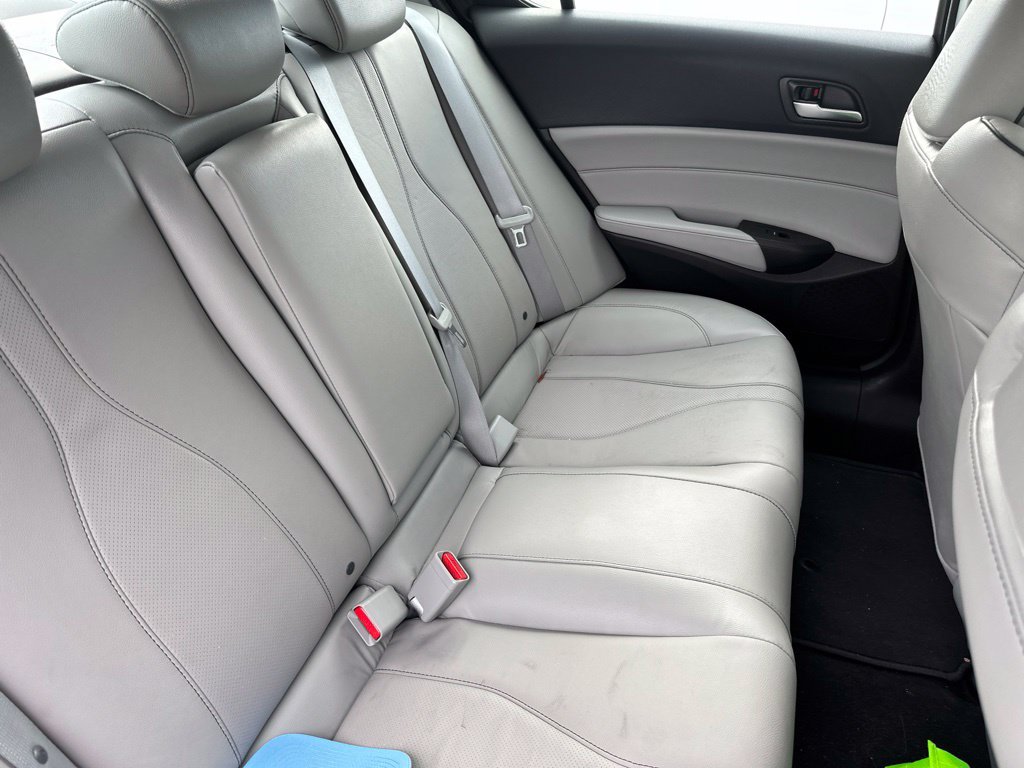 Used 2020 Acura ILX w/ Premium Package FWD image 17