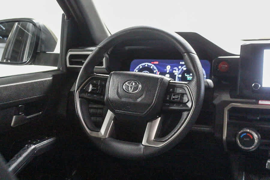 Used 2024 Toyota Tacoma TRD Sport RWD image 17