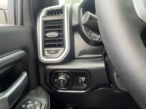 New 2026 RAM 2500 Big Horn AWD/4WD image 37