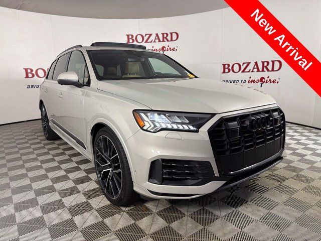 Used 2023 Audi Q7 3.0T Prestige AWD/4WD image 1
