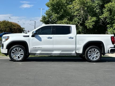 Used 2020 GMC Sierra 1500 Denali w/ Denali Premium Package AWD/4WD image 5