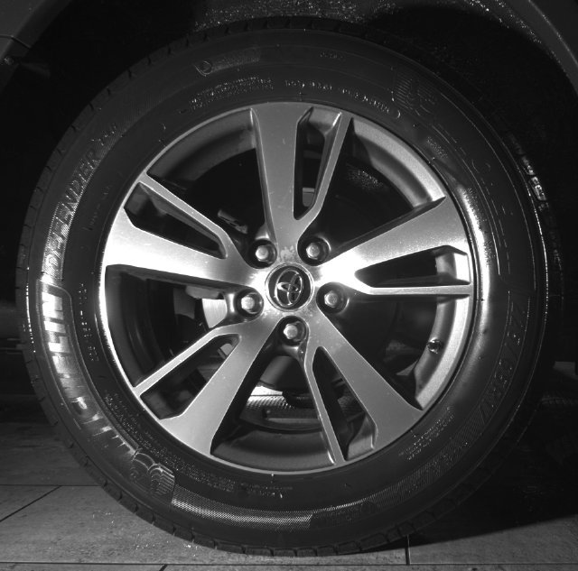 Used 2017 Toyota RAV4 XLE w/ Plus Extra Value Package FWD image 14