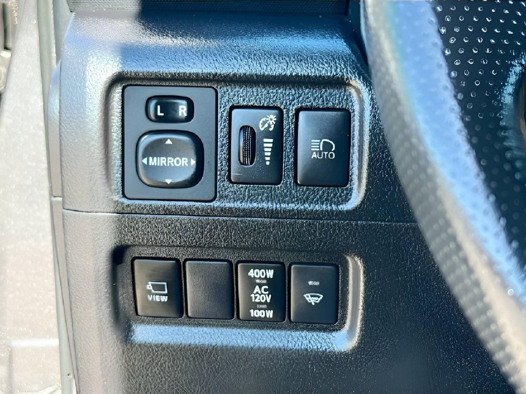 Used 2023 Toyota 4Runner Limited RWD image 10